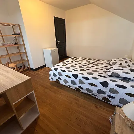 Гостевой дом Privative Dans Maison Partagee Avec D'autres Voyageurs Тарб