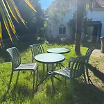 Privative Dans Maison Partagee Avec D'autres Voyageurs بيت ضيافة تارْب