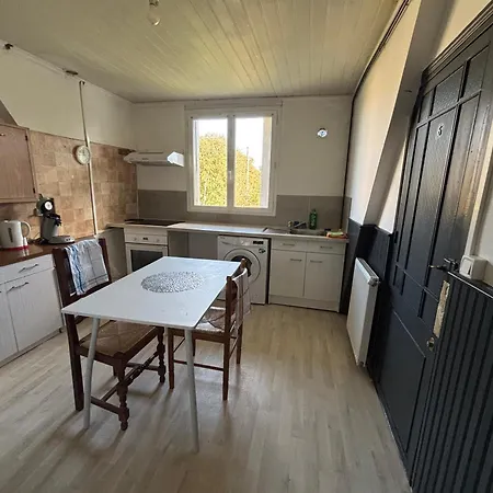 Privative Dans Maison Partagee Avec D'autres Voyageurs * טרבה