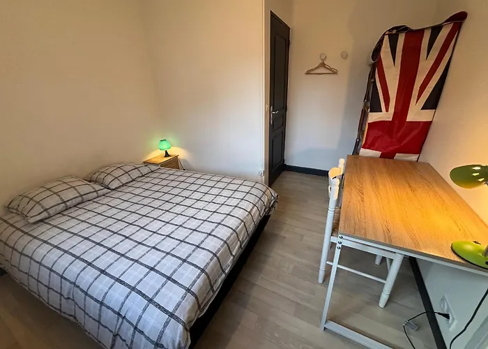 Privative Dans Maison Partagee Avec D'autres Voyageurs * Tarbes